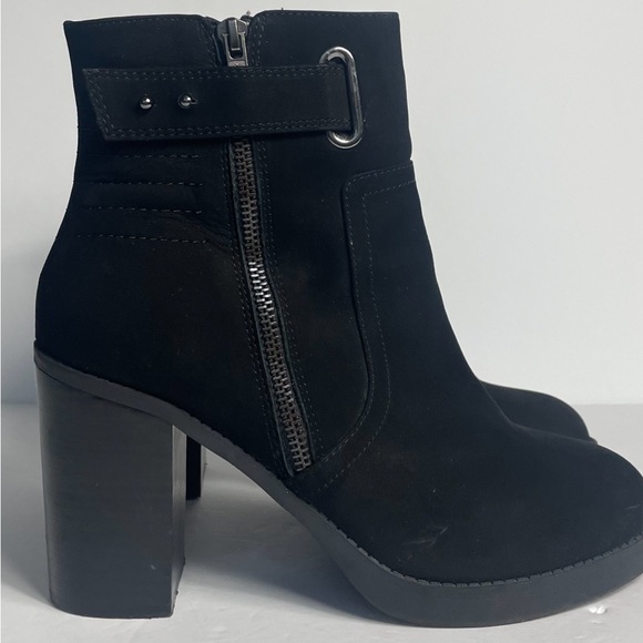 Womens size 9 Soul society black suede chunky heel booties - Picture 3 of 4